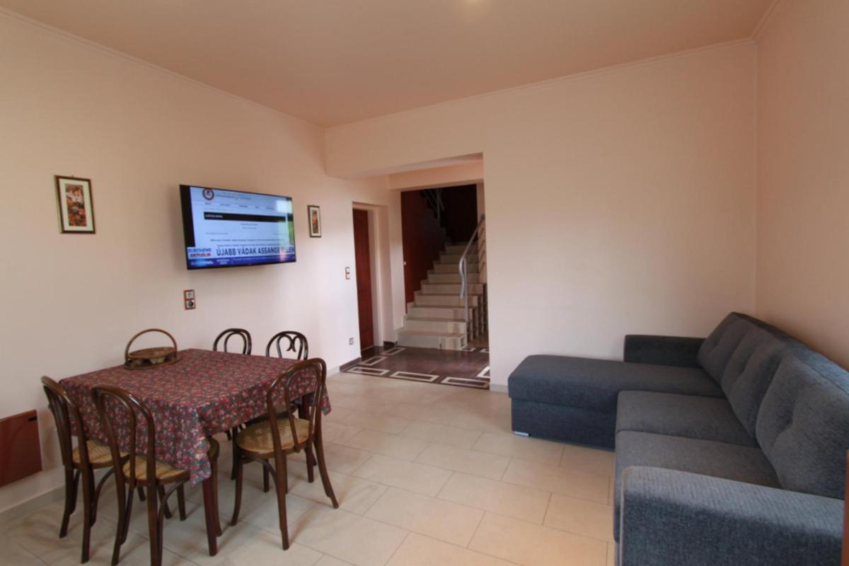 Velence Lake Apartman Gárdony Esterno foto